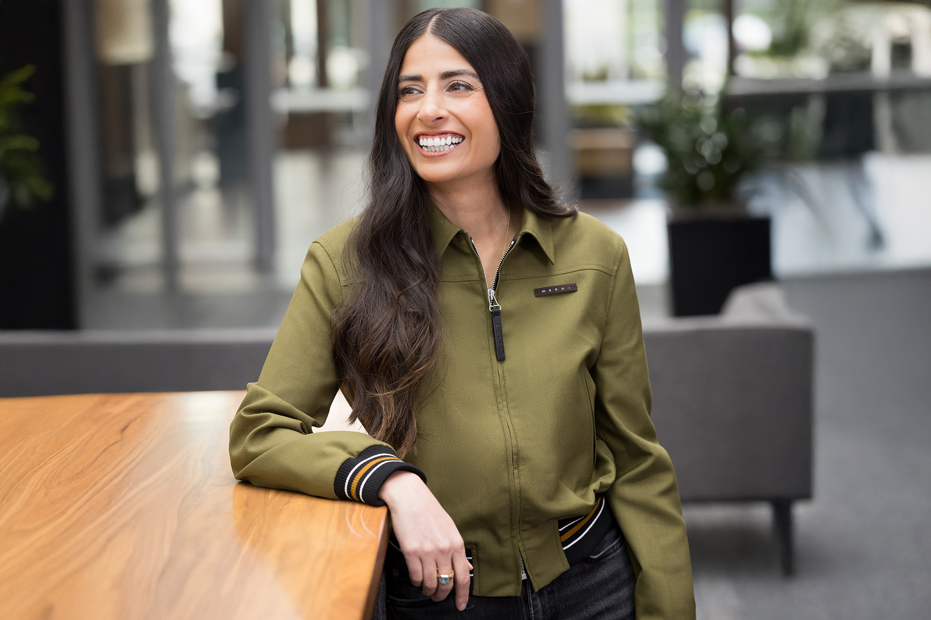 Asha Sharma 肖像或 Xbox 品牌重塑視覺